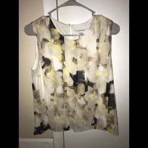 Size Small Calvin Klein sleeveless blouse.